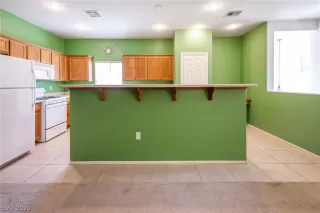 Photo #6: 2192356 Listing 