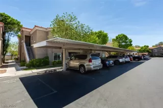 Photo #1: 2192372 Listing