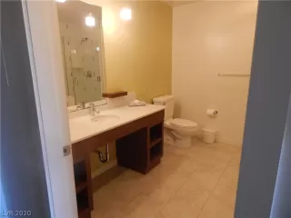 Photo #4: 2192423 Listing 