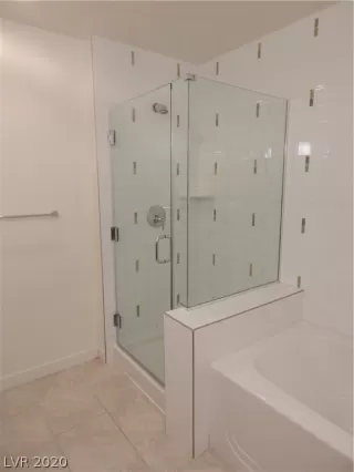 Photo #5: 2192423 Listing 