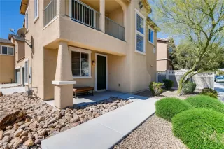 Photo #3: 2192548 Listing