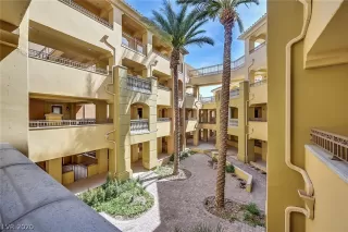 Photo #5: 2192562 Listing 