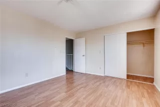 Photo #6: 2192574 Listing 