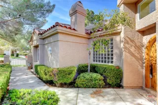 Photo #5: 2192605 Listing 