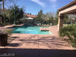 Photo #2: 2192609 Listing 