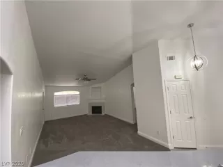 Photo #4: 2192635 Listing 