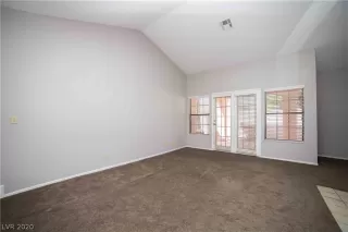 Photo #2: 2192649 Listing