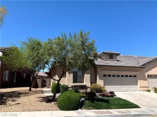 Photo #1: 2192683 Listing