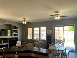 Photo #3: 2192683 Listing