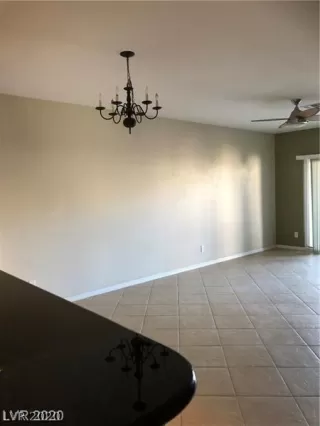 Photo #5: 2192752 Listing 