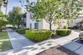 Photo #4: 2192779 Listing 