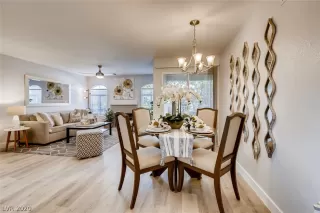 Photo #5: 2192779 Listing 