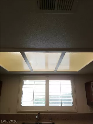 Photo #2: 2192788 Listing 