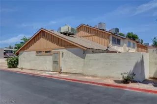 Photo #2: 2192947 Listing 