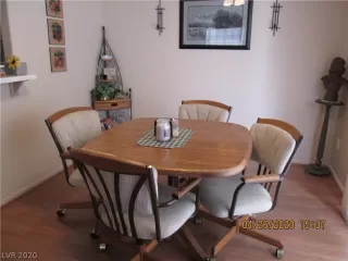 Photo #5: 2193004 Listing