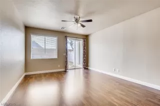 Photo #5: 2193025 Listing