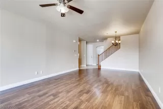 Photo #6: 2193025 Listing