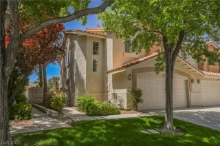 Photo #1: 2193059 Listing 