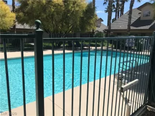 Photo #6: 2193083 Listing 