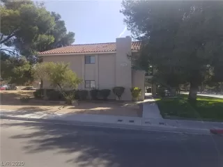 Photo #1: 2193089 Listing