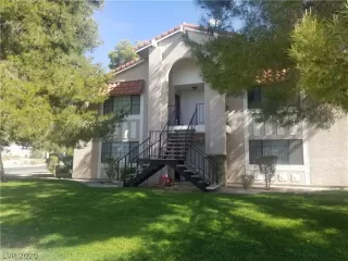 Photo #3: 2193094 Listing 