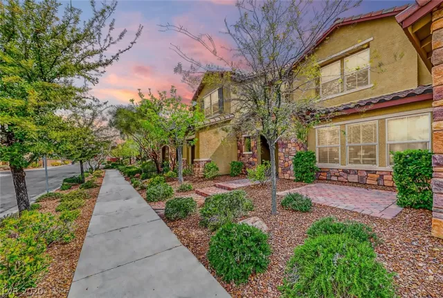 MLS: 2193117 Condo For Sale