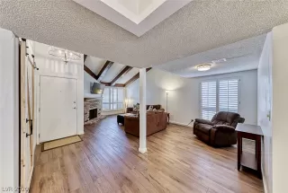 Photo #5: 2193152 Listing 