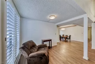 Photo #6: 2193152 Listing 