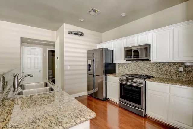 MLS: 2193183 Condo For Sale