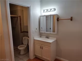 Photo #6: 2193191 Listing 