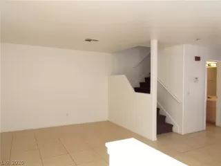 Photo #2: 2193225 Listing