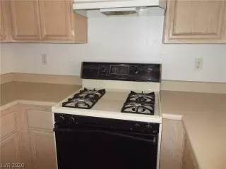 Photo #4: 2193225 Listing