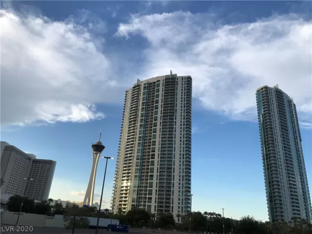 MLS: 2193262 Condo For Sale