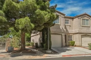 Photo #2: 2193276 Listing 