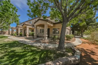 Photo #5: 2193276 Listing 