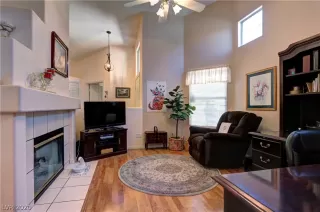 Photo #6: 2193287 Listing 