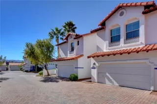 Photo #2: 2193353 Listing 