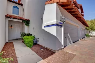 Photo #3: 2193353 Listing 