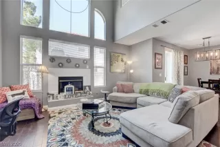 Photo #4: 2193353 Listing 