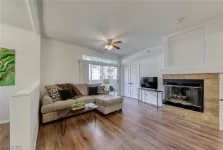 Photo #3: 2193413 Listing 