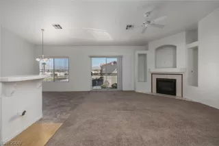 Photo #2: 2193434 Listing 