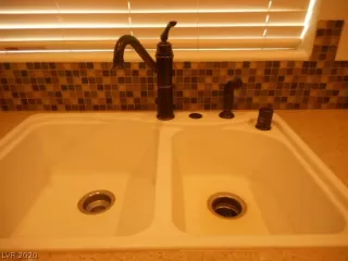 Photo #2: 2193555 Listing 