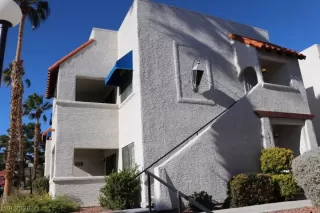 Photo #2: 2193599 Listing 