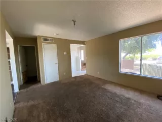 Photo #3: 2193775 Listing 