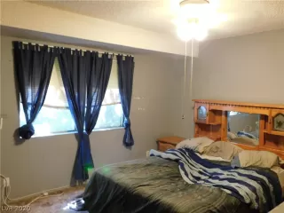 Photo #6: 2193878 Listing