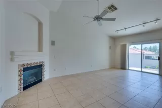 Photo #5: 2193905 Listing 