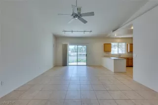 Photo #6: 2193905 Listing 