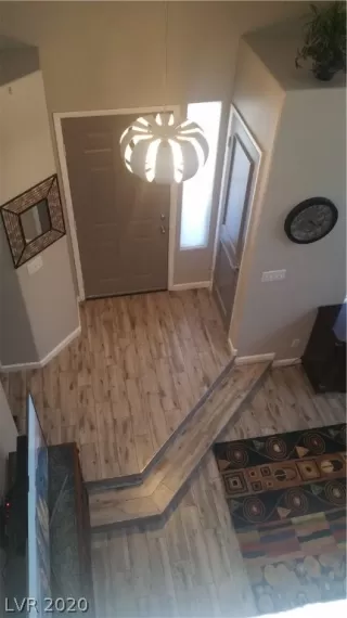 Photo #6: 2193946 Listing