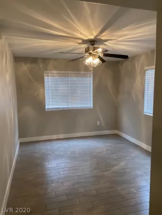 Photo #3: 2193997 Listing 