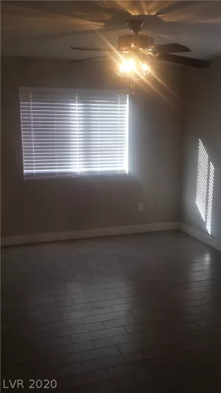 Photo #5: 2193997 Listing 